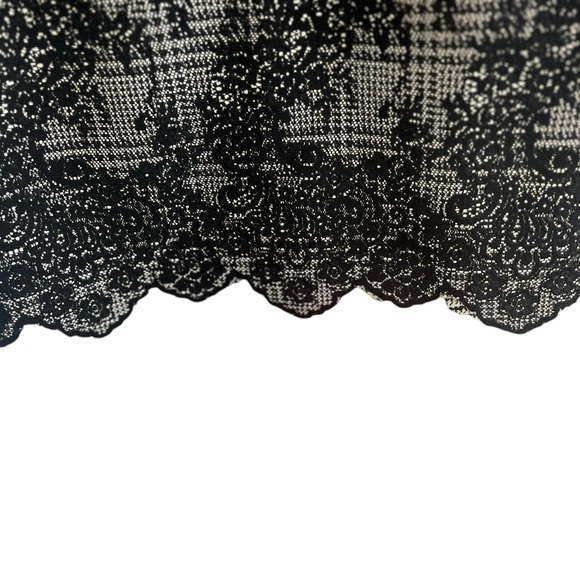 Black and White Lace Pencil Skirt - Picture 3 of 5